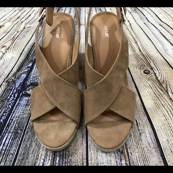 Apt. 9 Wedge Sandals - Picture 3 of 8